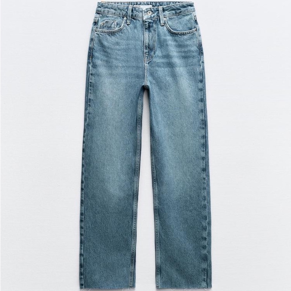 Zara Straight Leg High Waisted Jeans